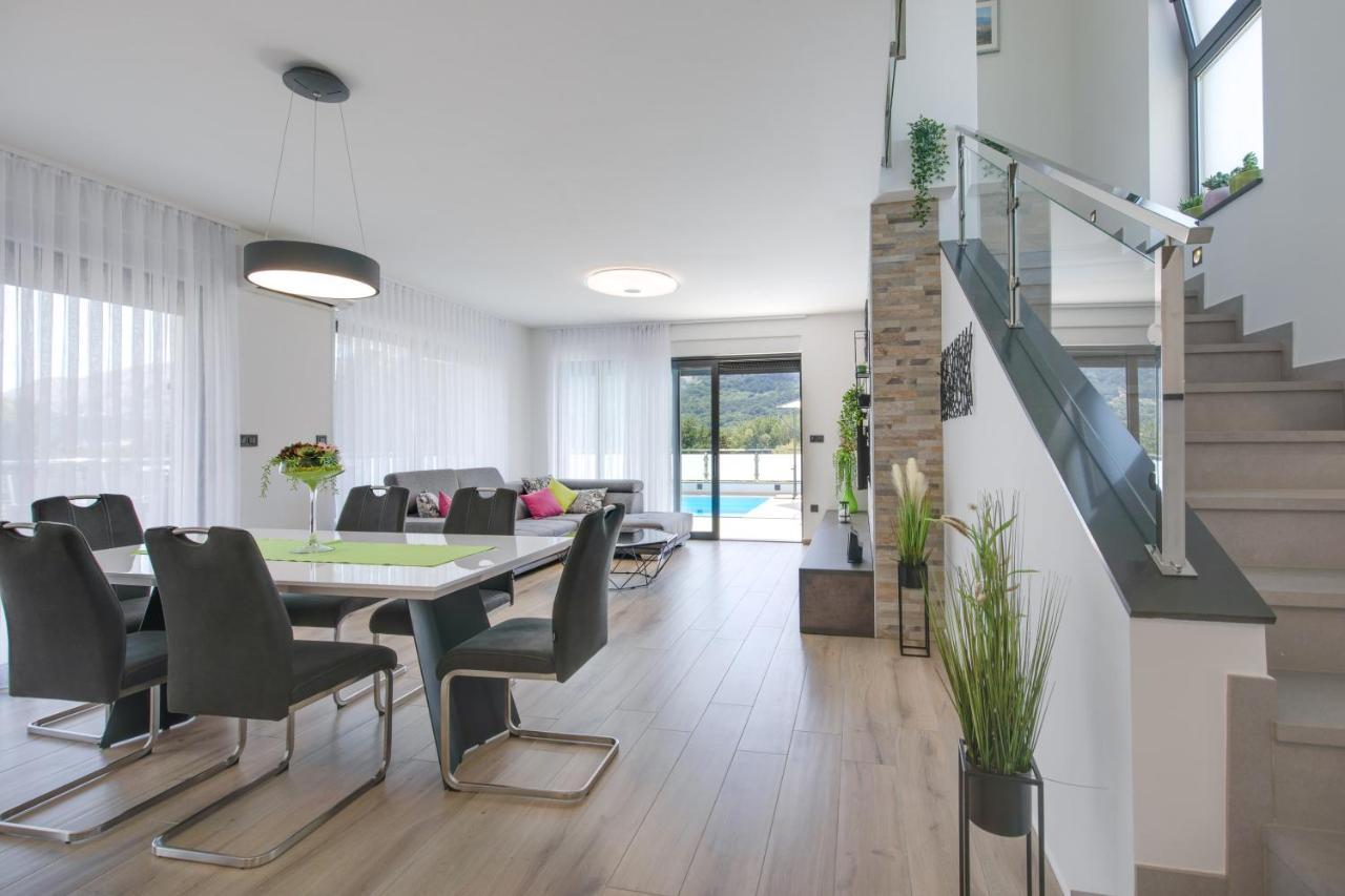 Villa Supernus With Heated Pool Baška Extérieur photo