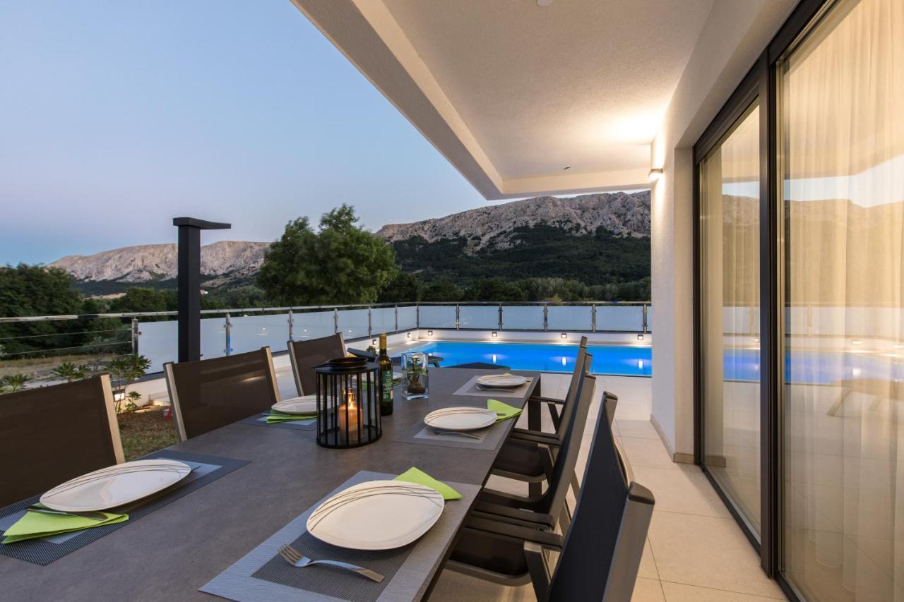 Villa Supernus With Heated Pool Baška Extérieur photo
